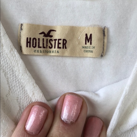 Size medium brand new white Hollister dress. - Picture 2 of 3